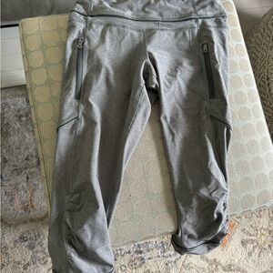 Lululemon leggings size 6